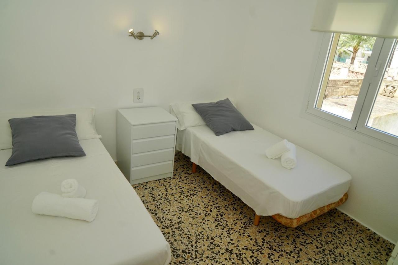 Voramar on Pinewalk Apartment Port de Pollenca Bagian luar foto